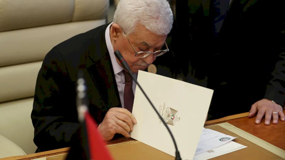 الرئيس يصدر مرسوما رئاسيا بتحديد موعدي انتخابات المجلس الوطني والمؤتمر الثامن لحركة "فتح"